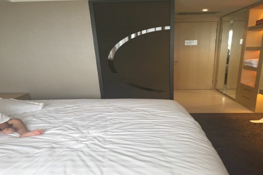 นิว ไดนาสตี้ โฮเต็ล Hotel ไคเฟิง ภายนอก รูปภาพ